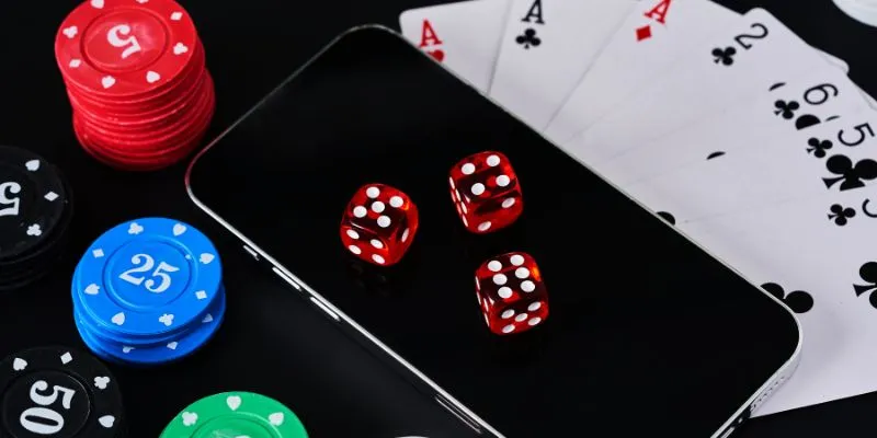 Nhiều ưu đãi khi chơi game bài online 789Bet